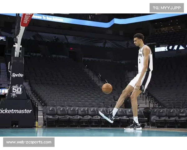 NBA举办青少年篮球训练营，文班亚马虚拟教练亮相